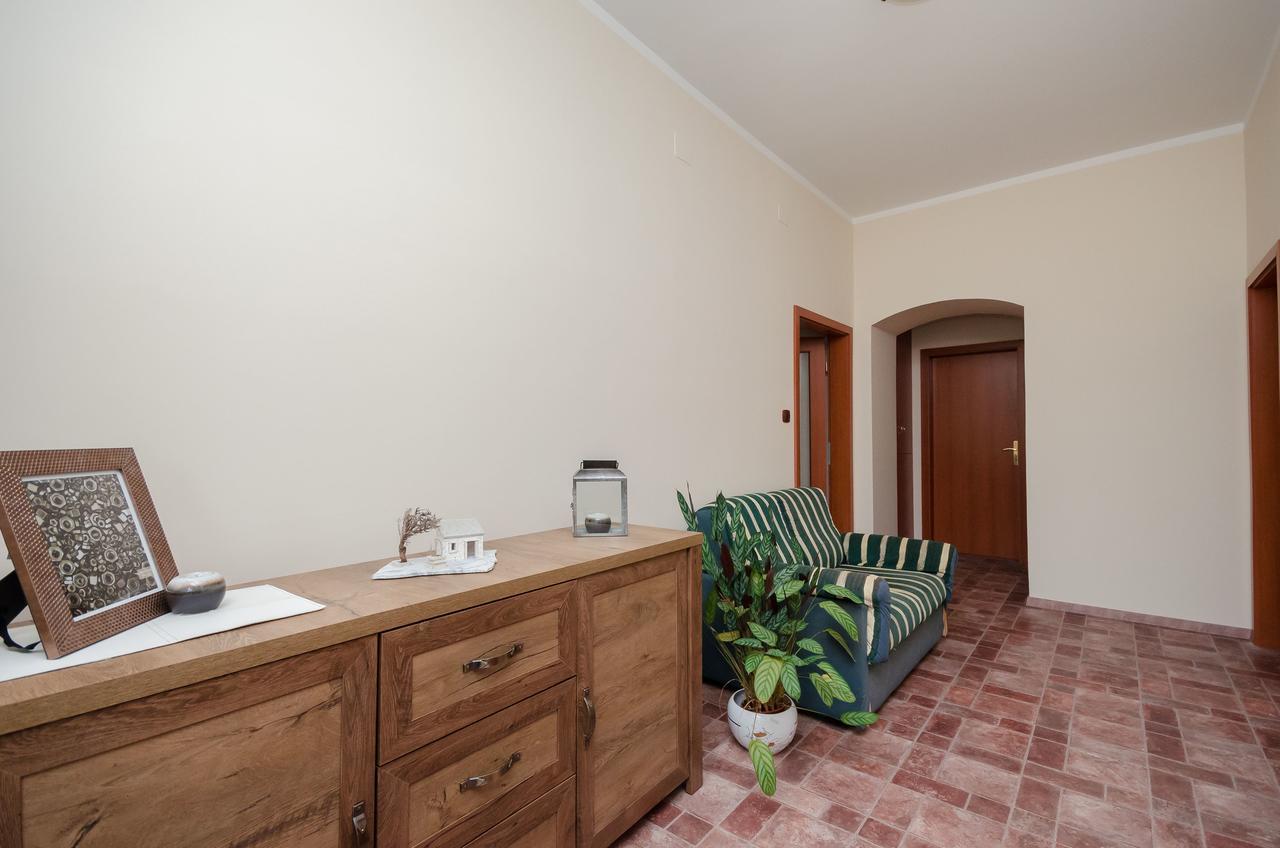 Apartment Aleksandra Rijeka Exterior photo